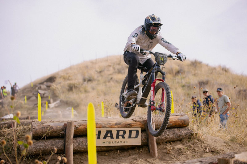 Hard MTB League Welcomes Ari Bikes As Official Sponsor