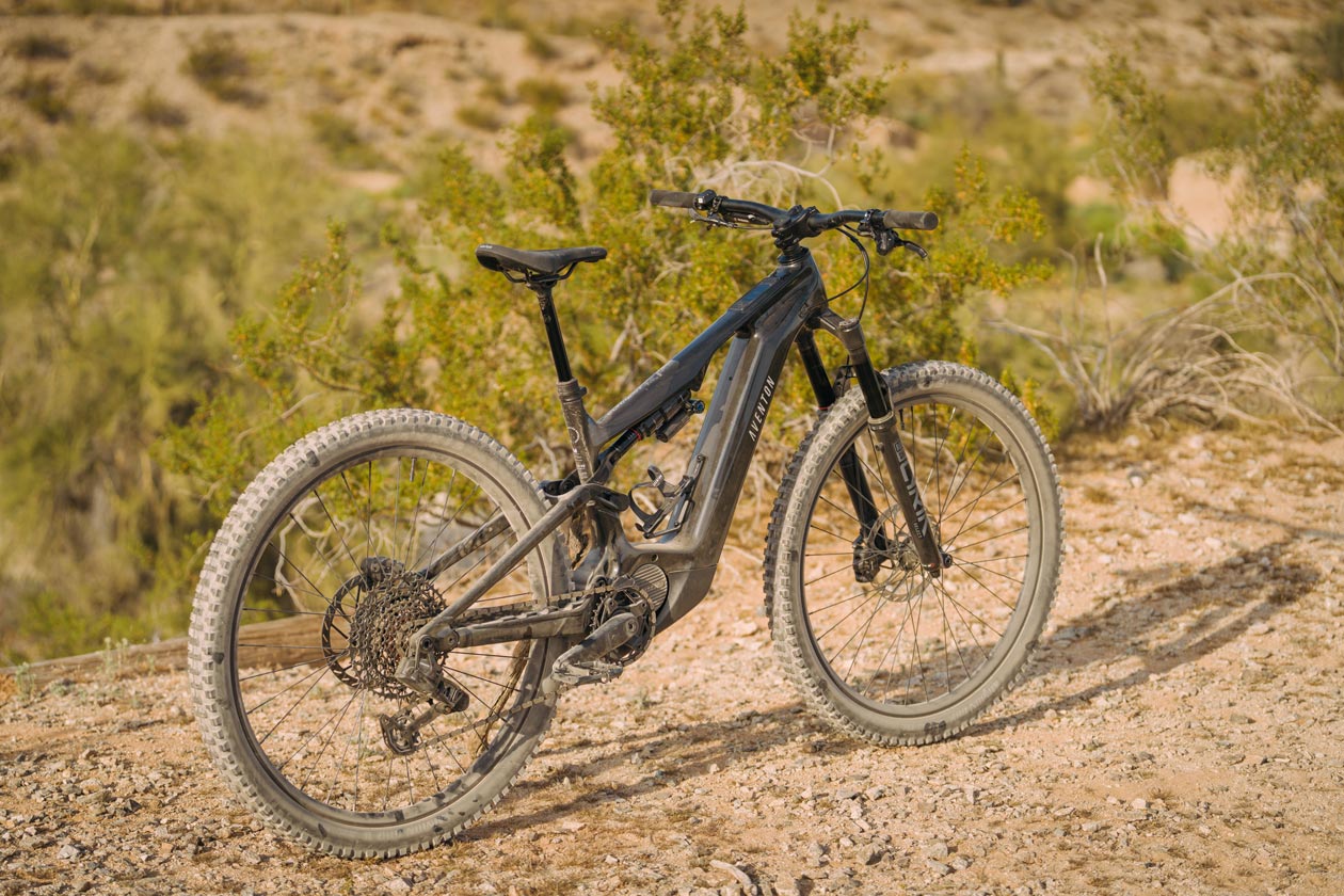 EBJ_Aventon_Current_AZ-00060