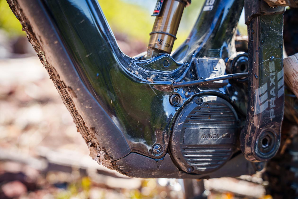 LW_Pivot-AMPED_Treeline-(6) Pivot Shuttle AMP'd Avinox M2S eMTB Motor