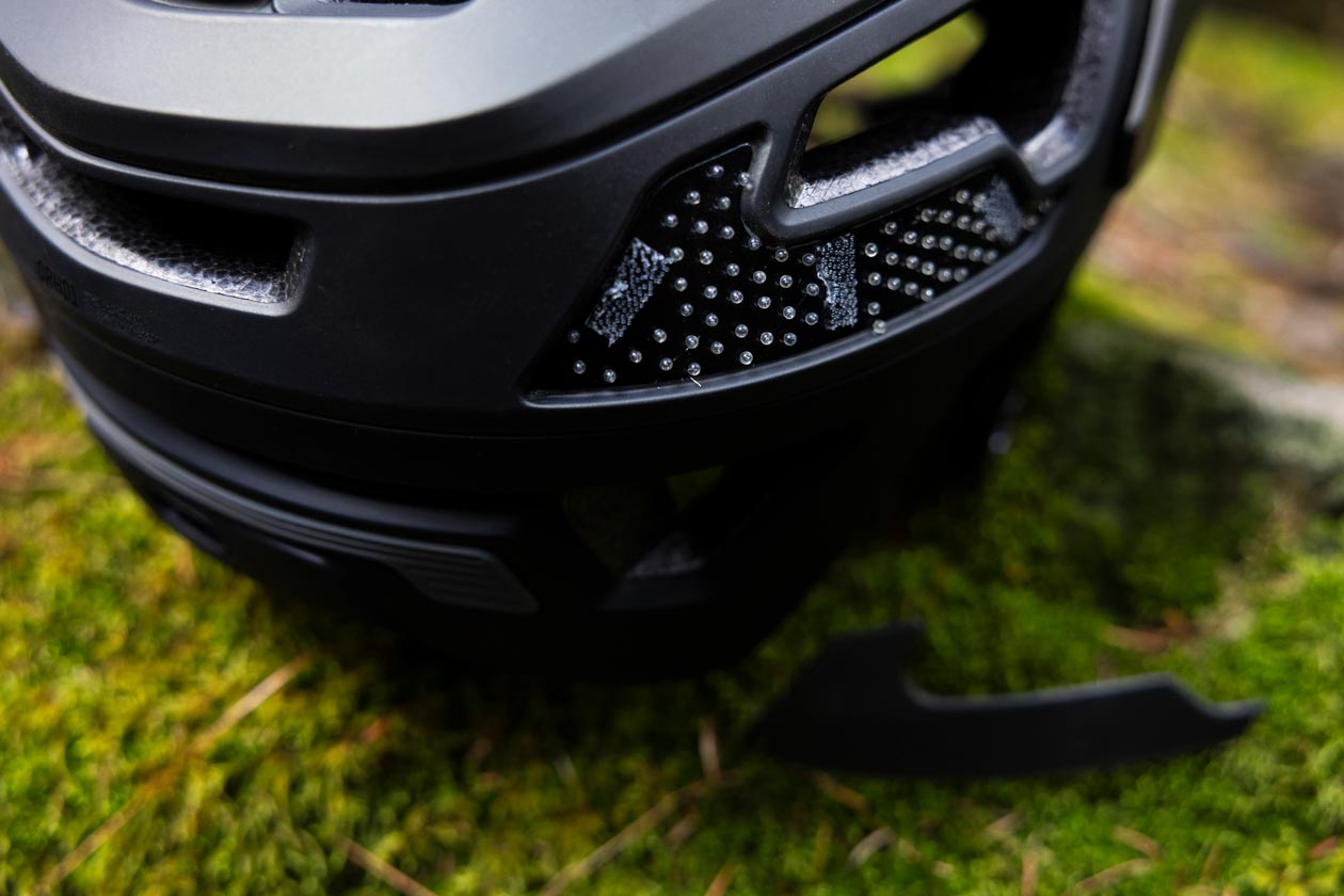 Canyon Deflectr Helmet Review