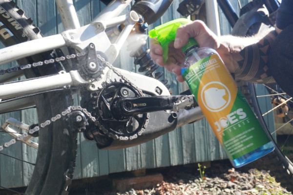 Member Review: Joe’s No-Flats Bicycle Bio Degreaser