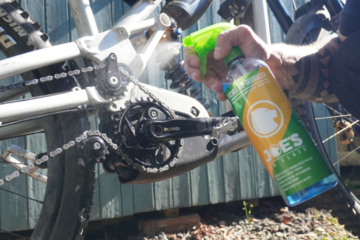 Member Review: Joe’s No-Flats Bicycle Bio Degreaser