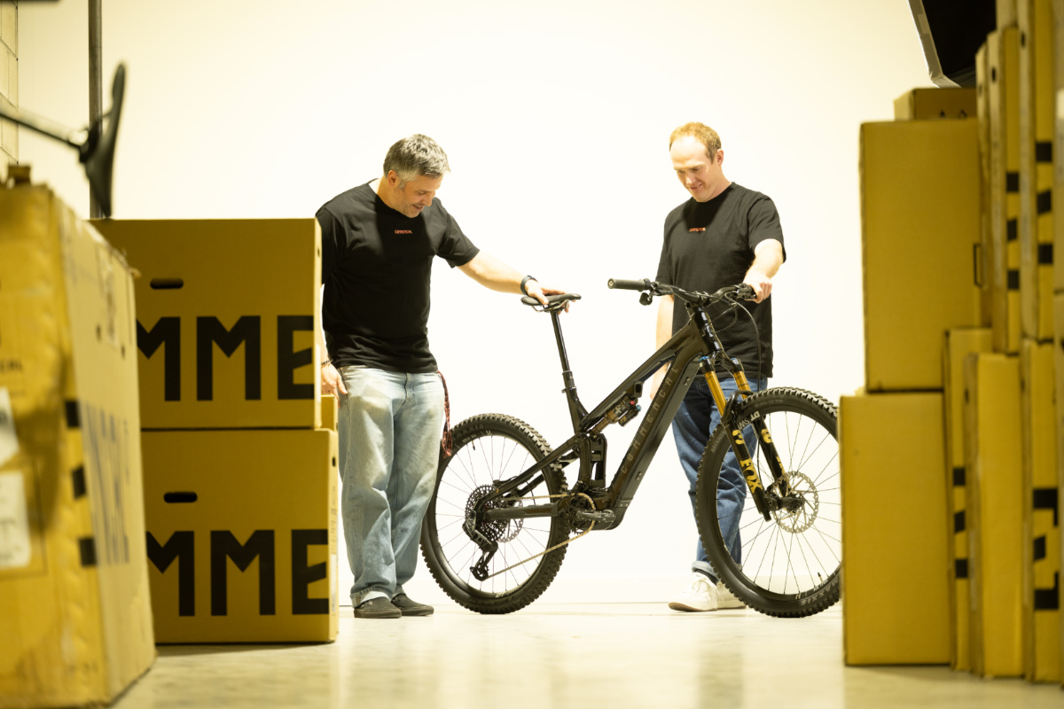 Interview: Commencal On The New Meta Power SX Avinox