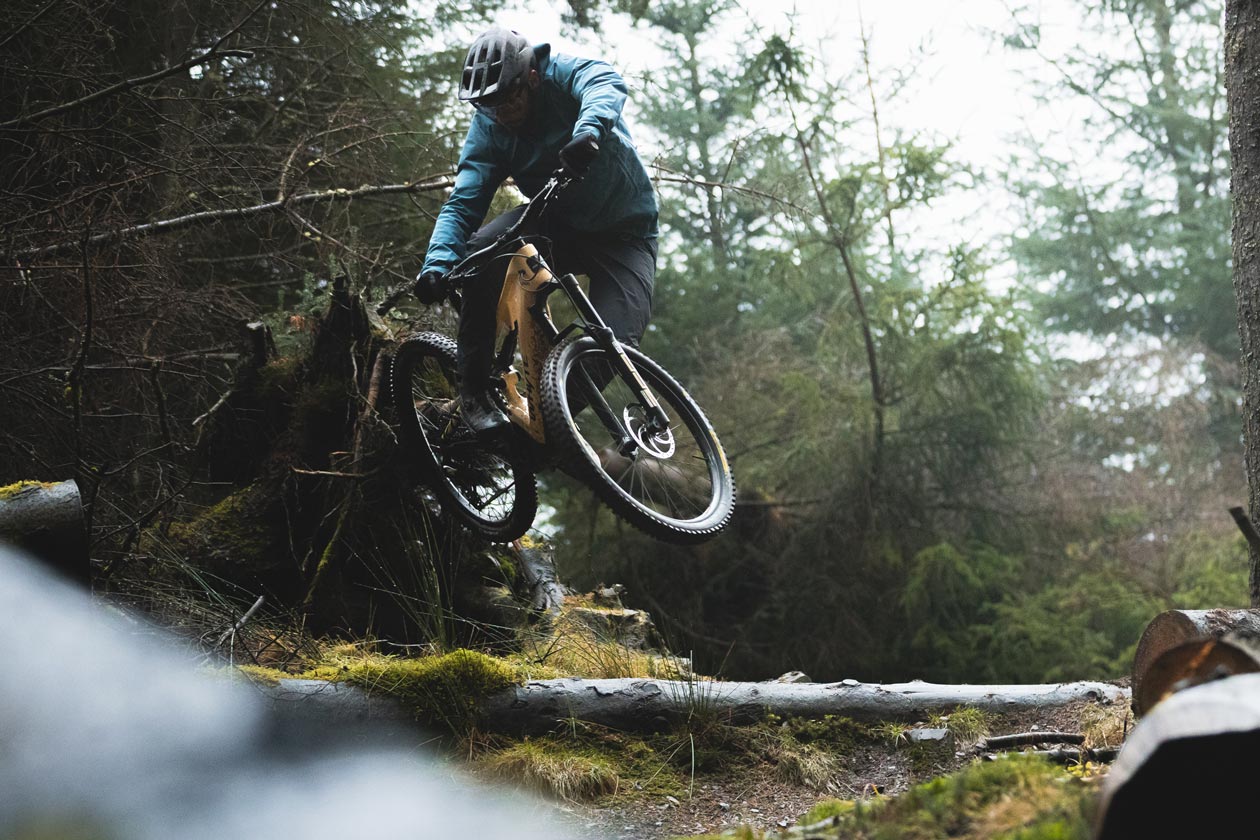 7Mesh Guardian Waterproof Jackets and Pant Review
