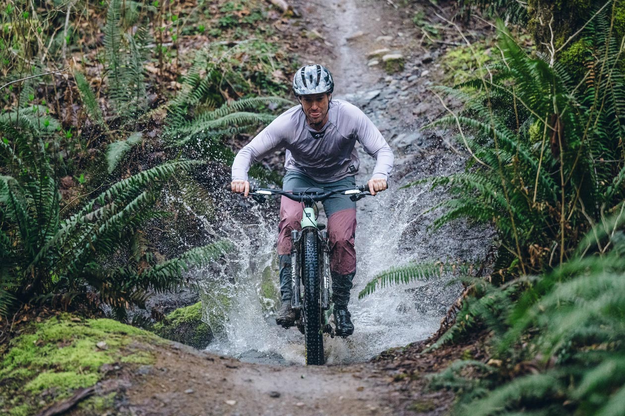 Hotbars introduces World's First Heated Handlebars