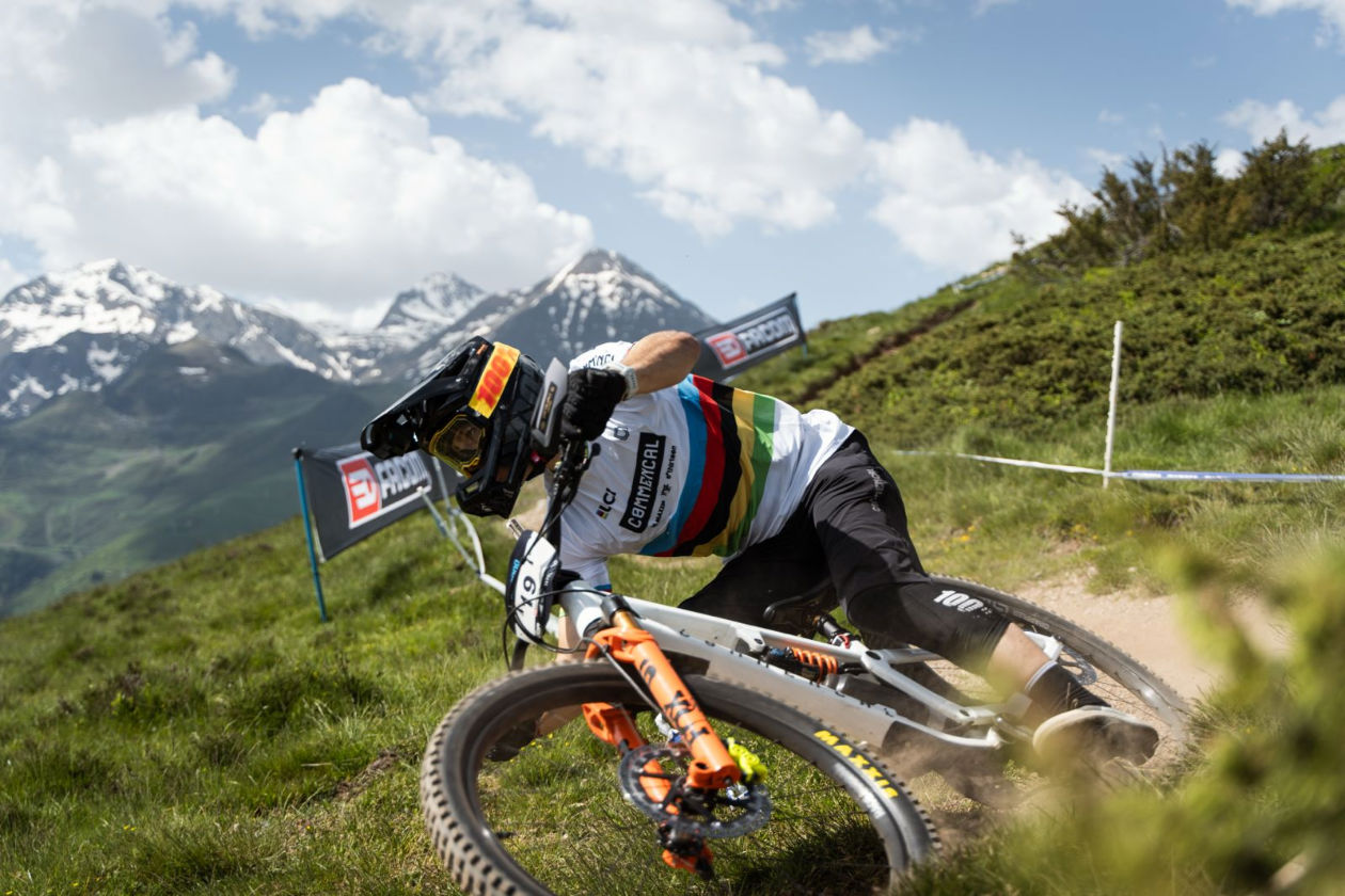 4f48b084-53c8-b0c1-5a95-7cd892830272 Enduro Season Starts and Downhill Returns in Loudenvielle - Peyragudes