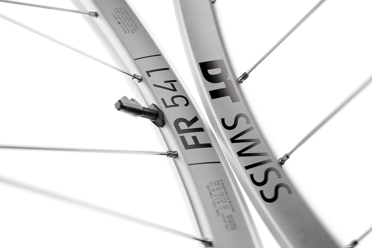 Silver Lining DT Swiss FR 1500 CLASSIC The Loam Wolf