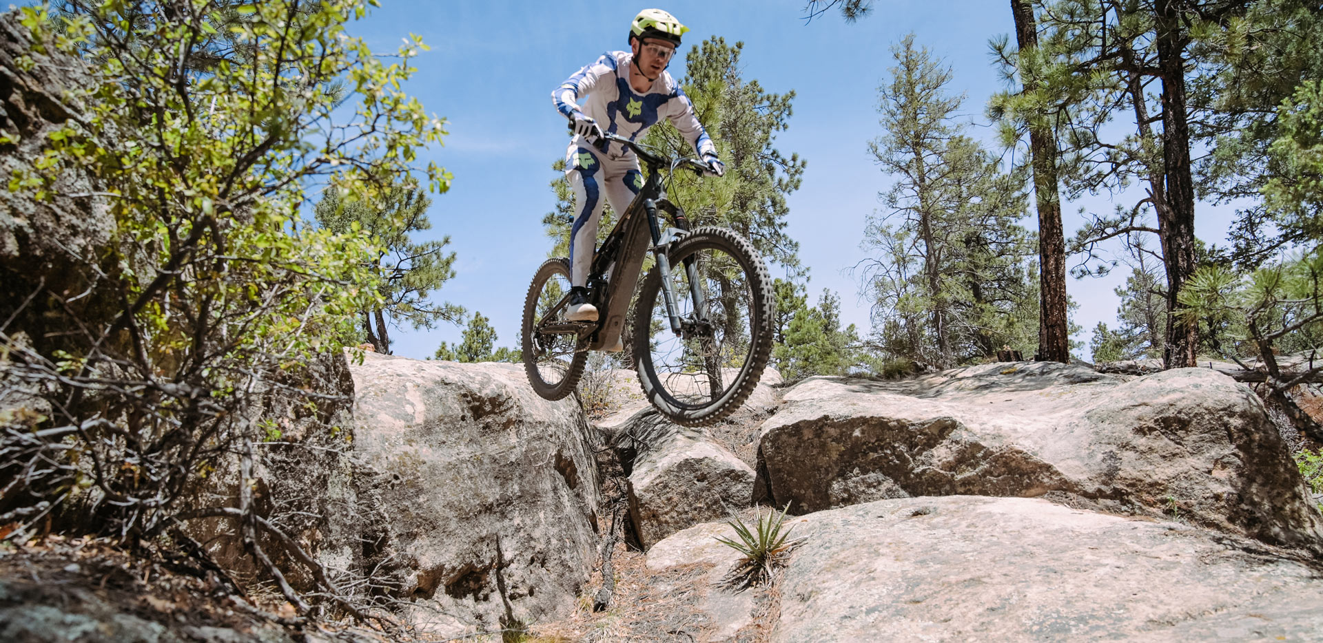 TLW_EMTB26-2353 2026 eMTB Shootout Extended Gallery