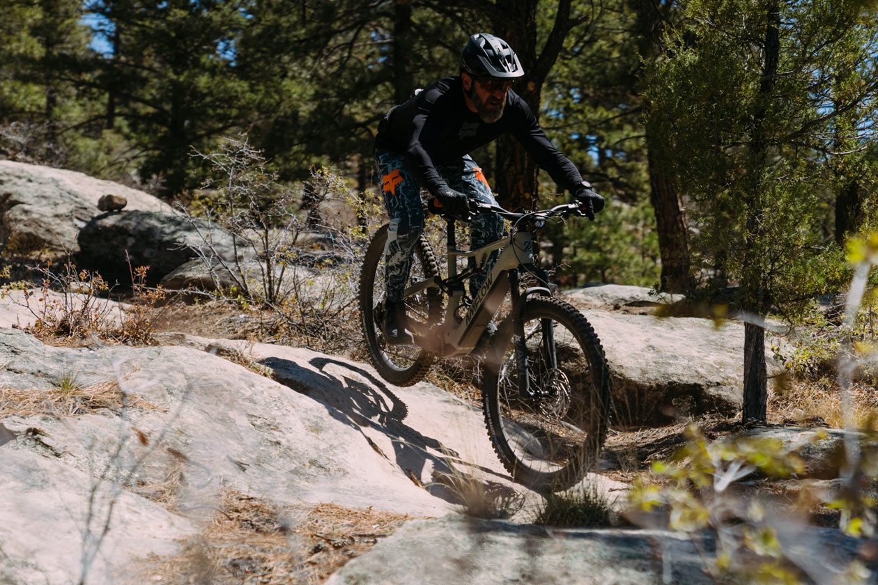 TLW_EMTB26-2484 Amflow PR Carbon Review | 2026 eMTB Shootout