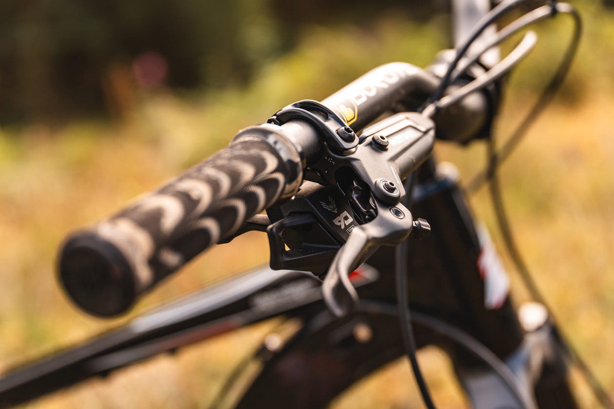 SRAM Motive Ultimate Brake Review