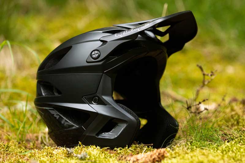 Review: TLD Stage Stunt 3/4 Helmet