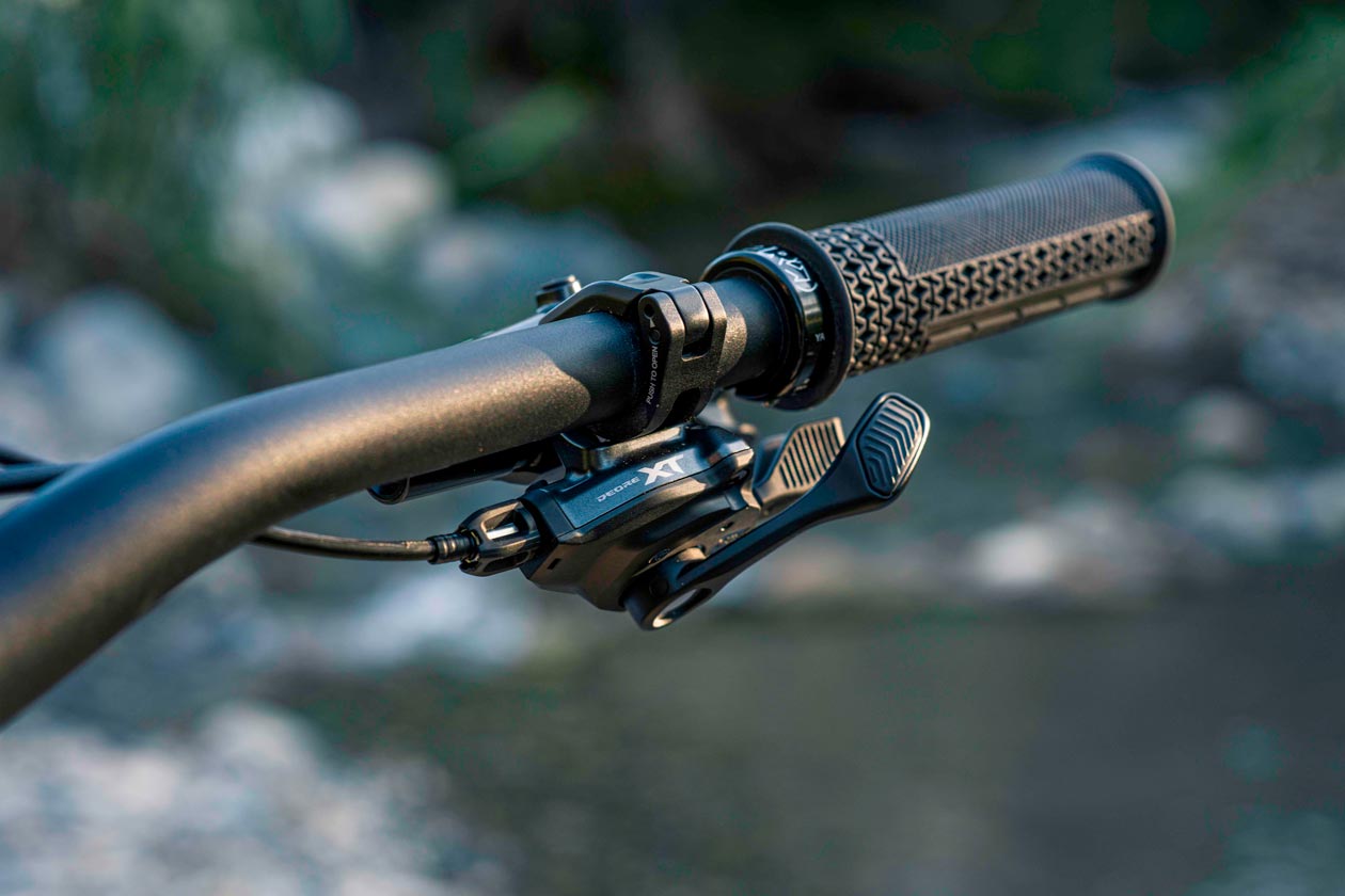 B0001233 Shimano Deore XT M8200 Release