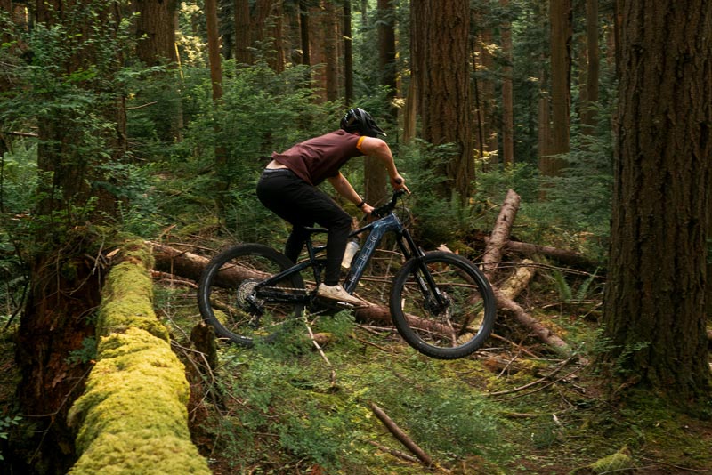 MARIN-BIKES-ALPINE-TRAIL-E-XR-LIFESTYLE-27m Marin launches the new Alpine Trail E