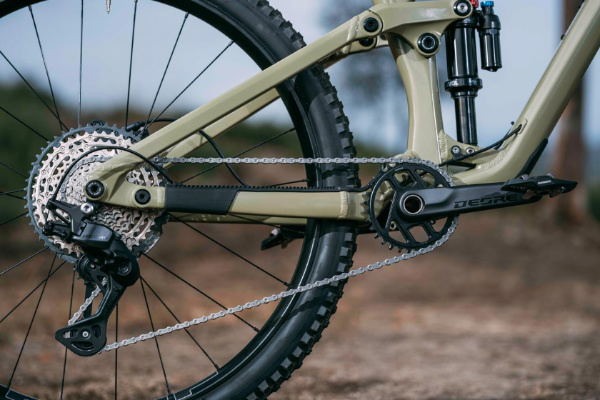 Shimano Introduces New Deore M7200/M6200 Family