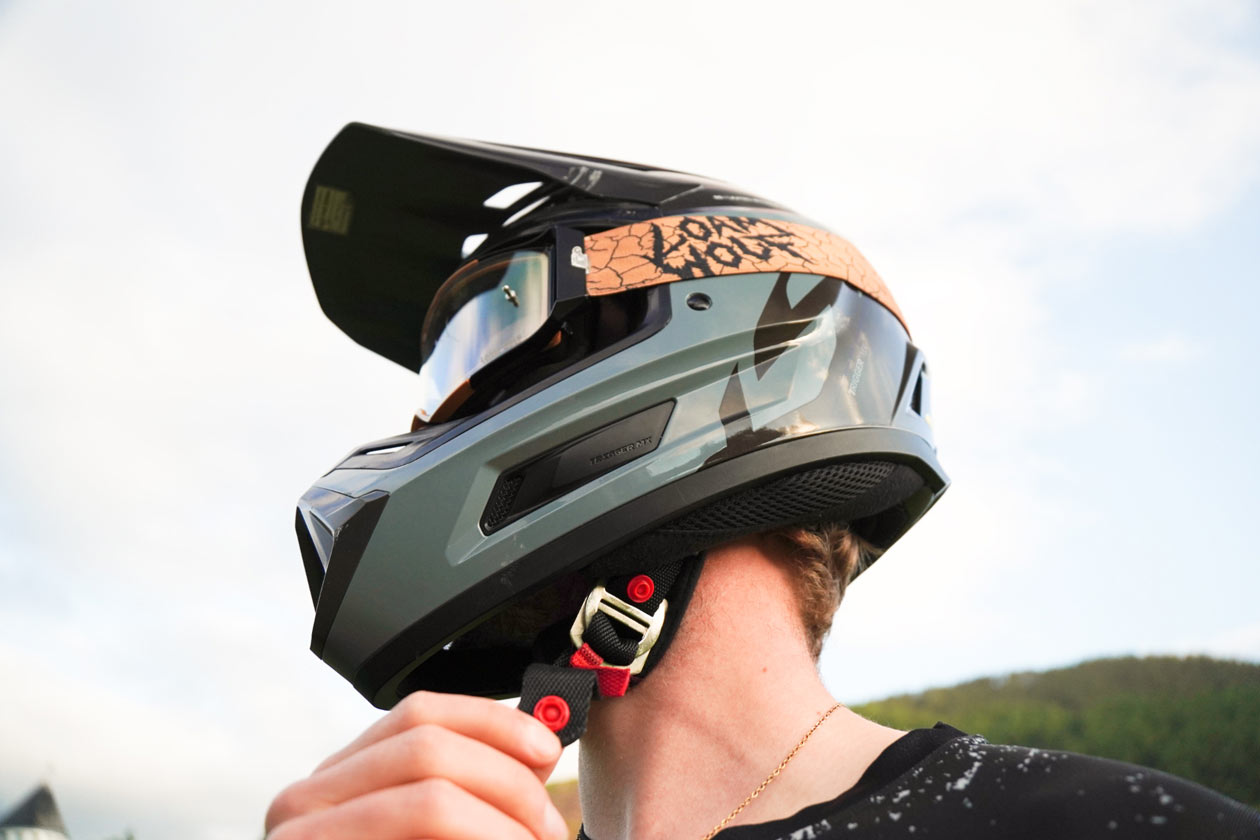 IXS Trigger MX 1.0 Full Face Helmet Review