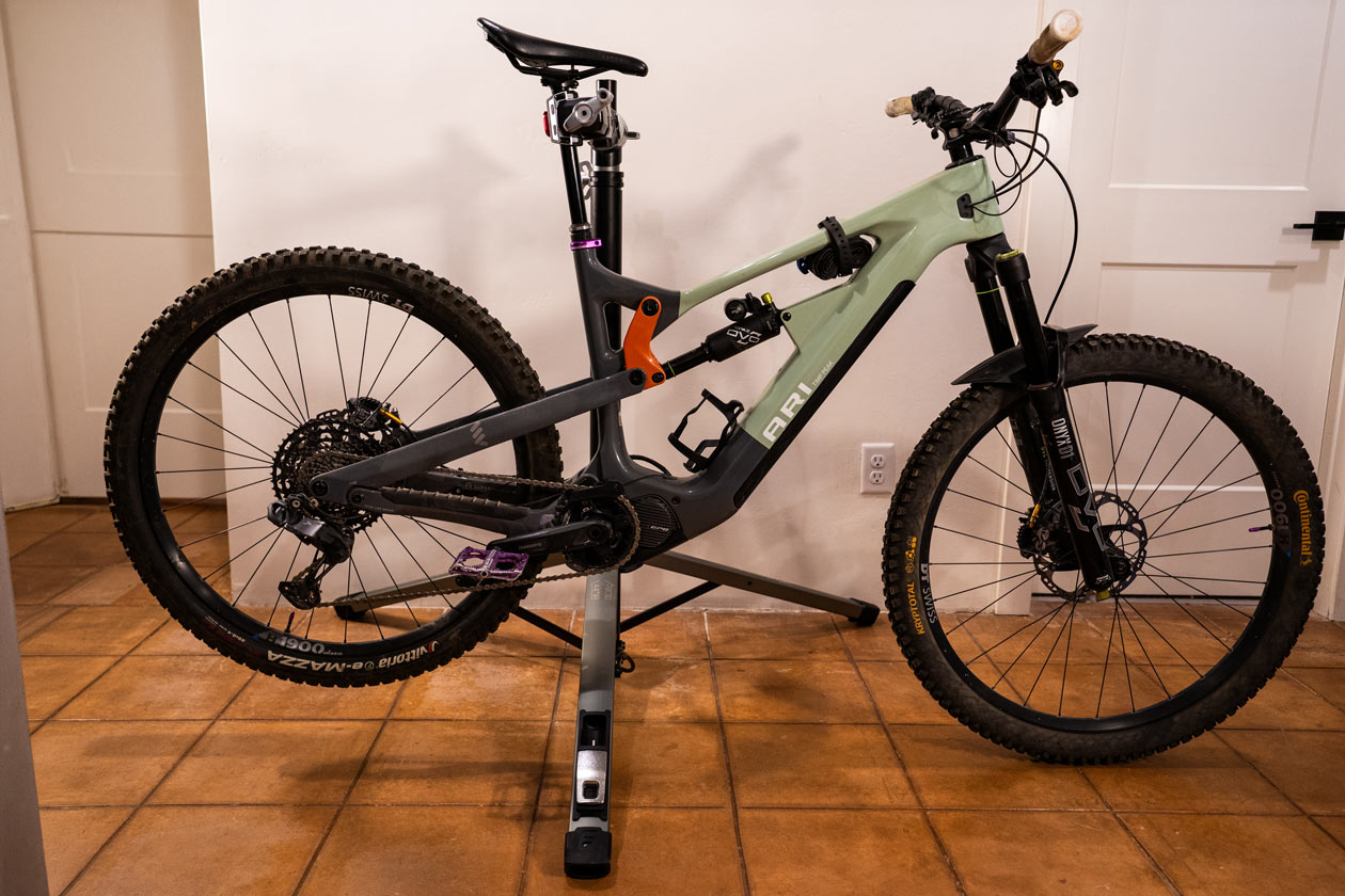 Feedback Sports Pro Air Lift Bike Stand Review