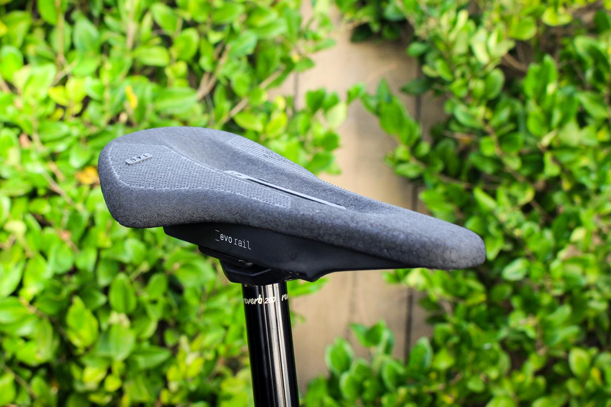 Sixpack Evo Rail Ultra Saddle Review