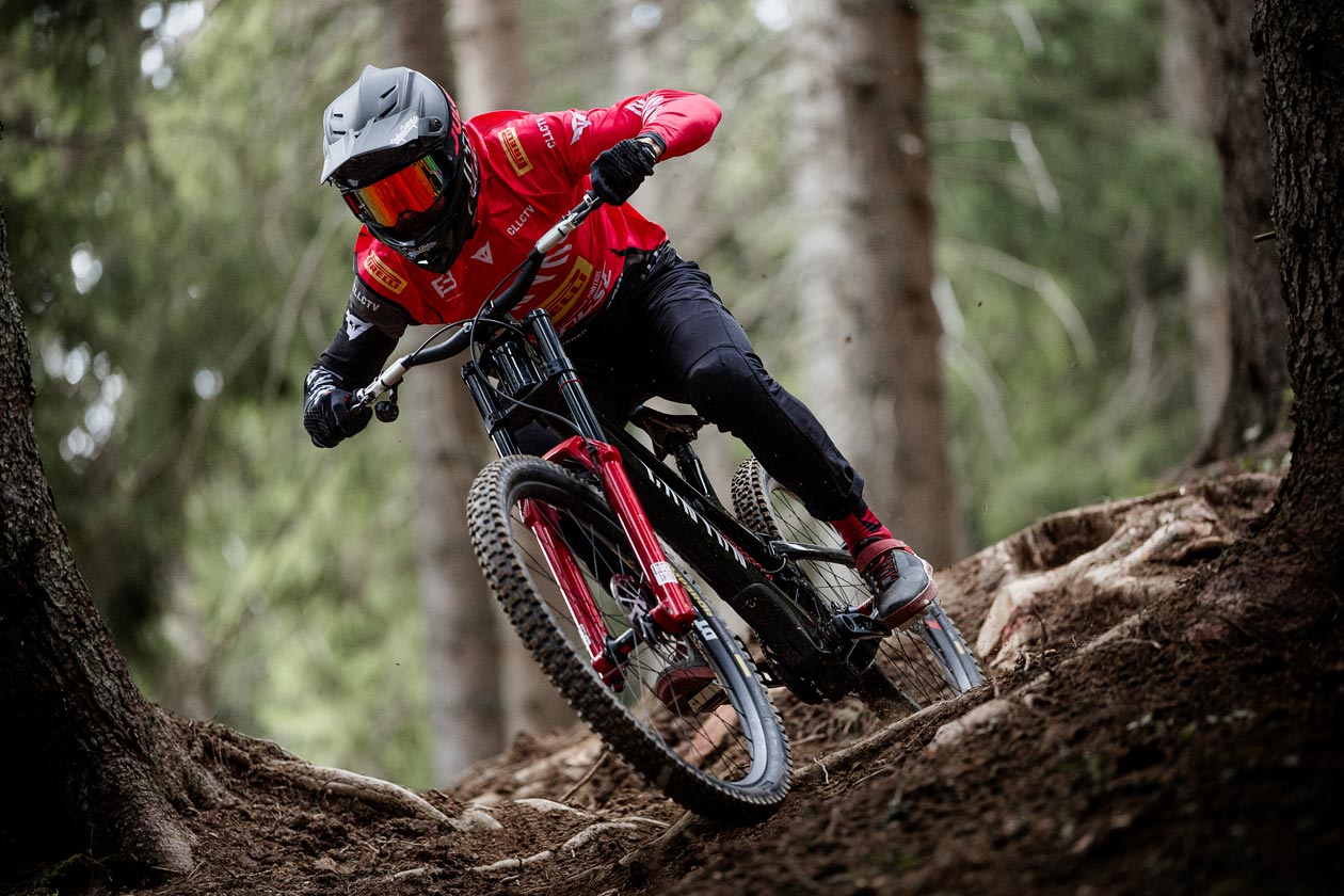 Pirelli_Barel_Ross_Bell_Photo_High_65