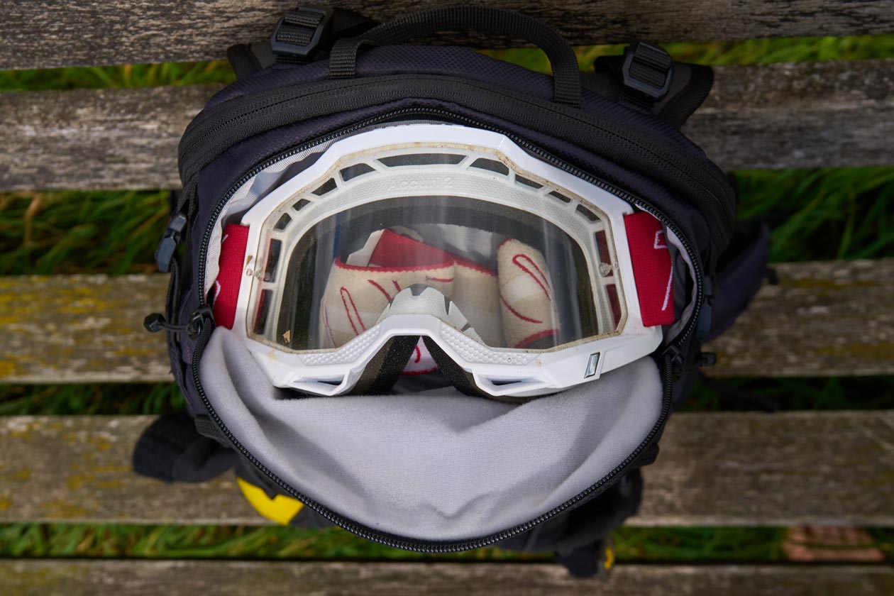 deuter-attack-review-5
