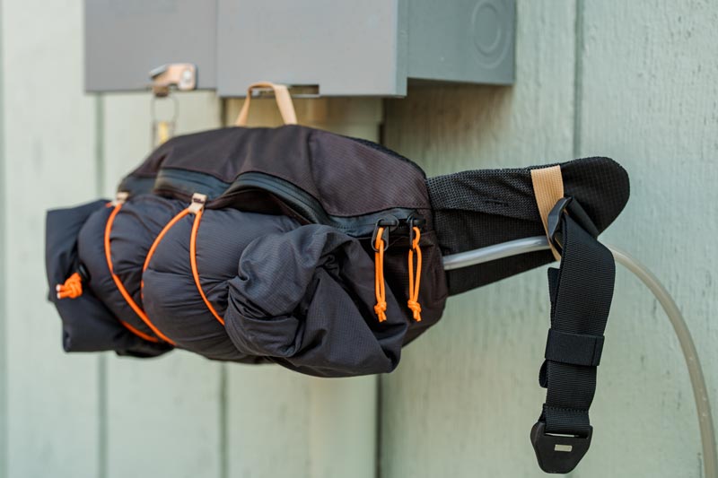 Review: High Above Cascadia Hydration Hip Pack
