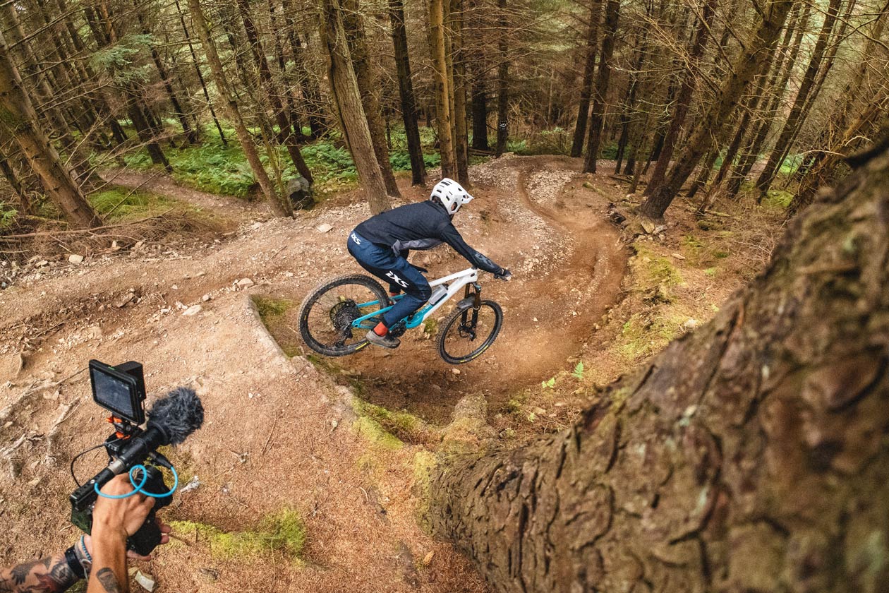 Adamlvphotography–8-Bike-enduro-shoot-112 Yeti LT Review | 2026 Enduro MTB Group Test