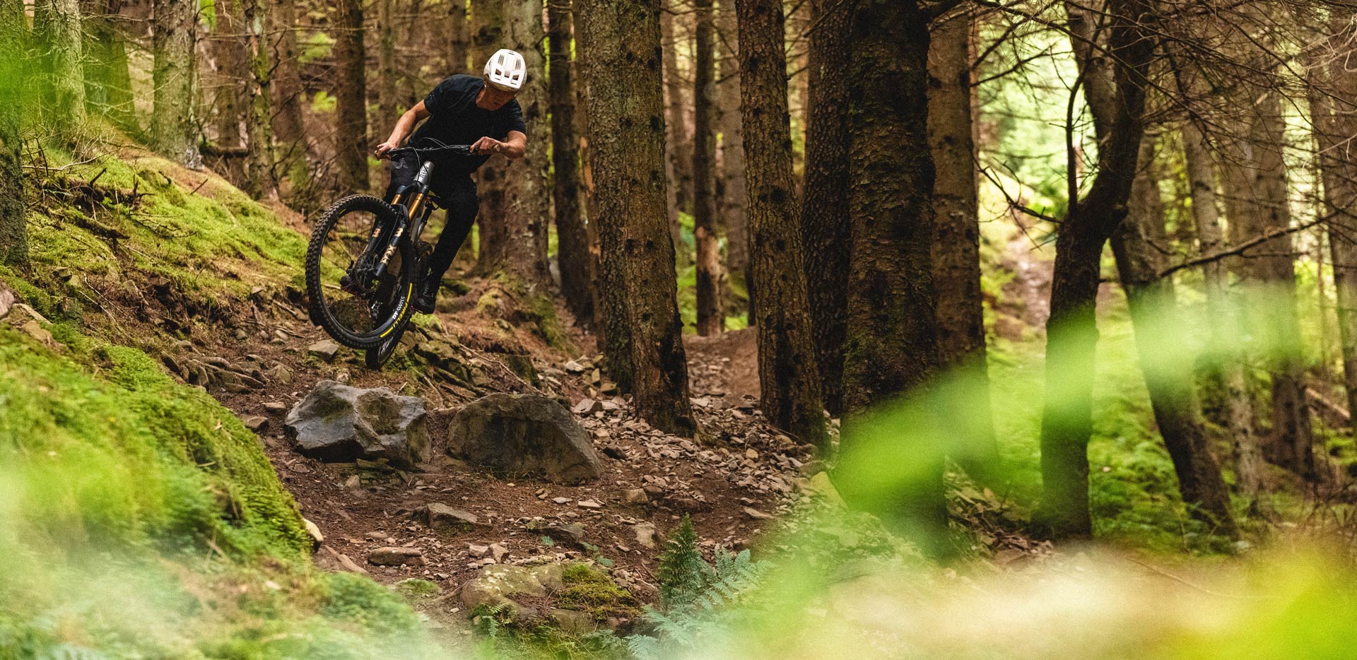 Adamlvphotography–8-Bike-enduro-shoot-116 Raaw Madonna R Review | 2026 Enduro MTB Group Test