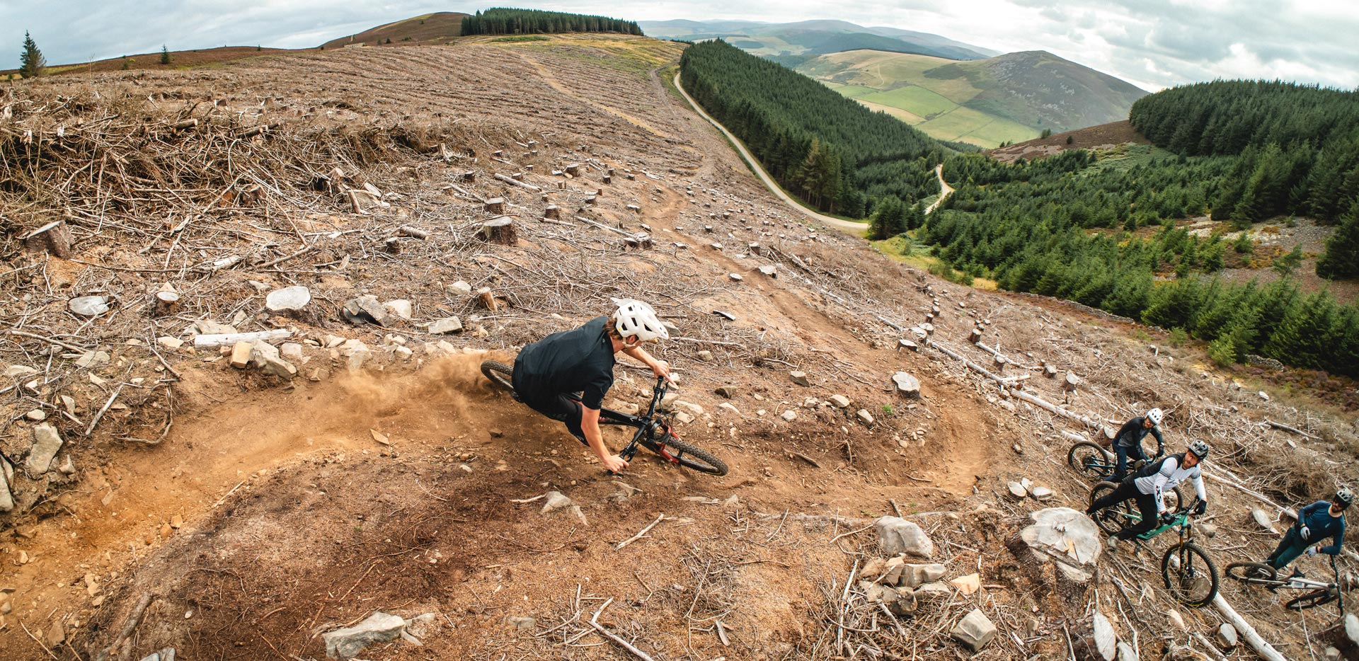 2026 Enduro MTB Group Test