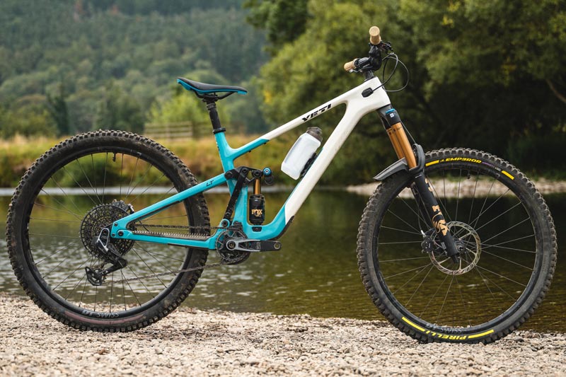 Yeti LT Review